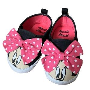 Minnie Mouse baby shoes 6-9 months